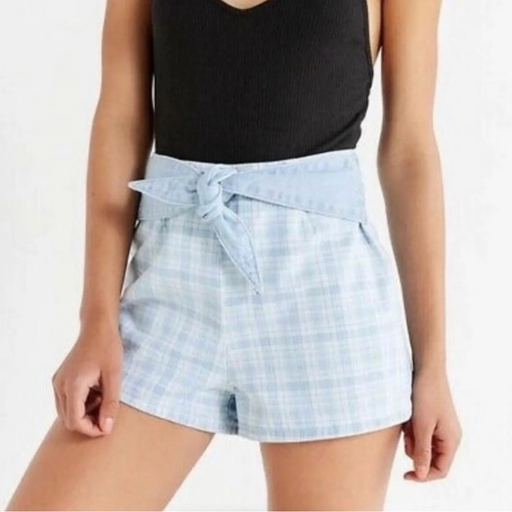 Urban Outfitters BDG Plaid Denim Stretchy Belted Shorts Blue White Size 6